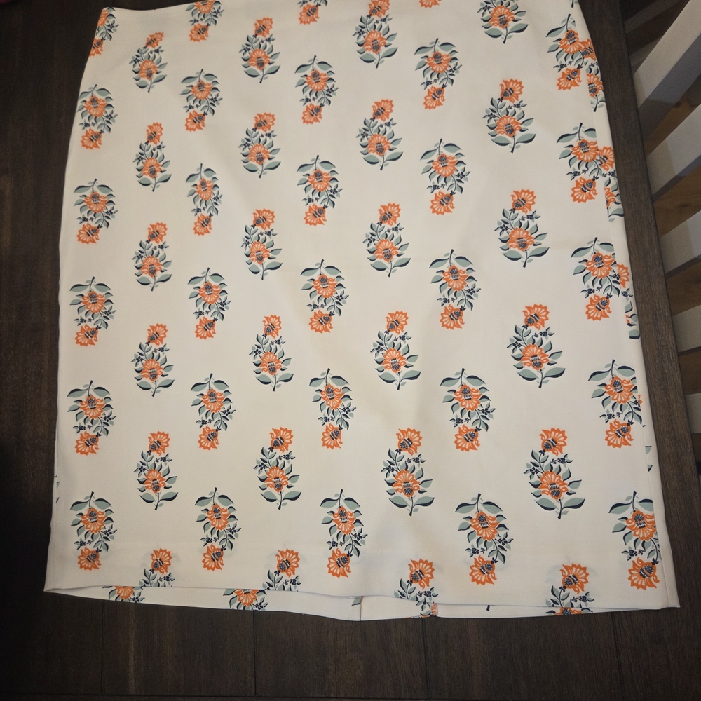 Ann Taylor Cream and Orange Floral Pencil Skirt